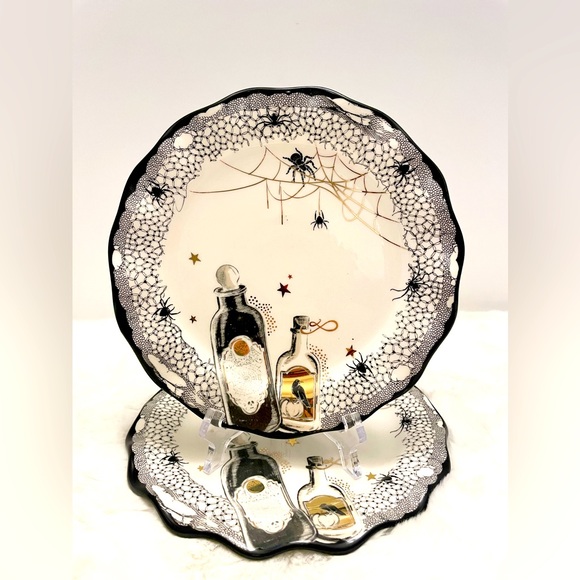 POTTER’S STUDIO Set of 2 Apothecary Salad Appetizer Dessert Plates HALLOWEEN‎ - Picture 1 of 1